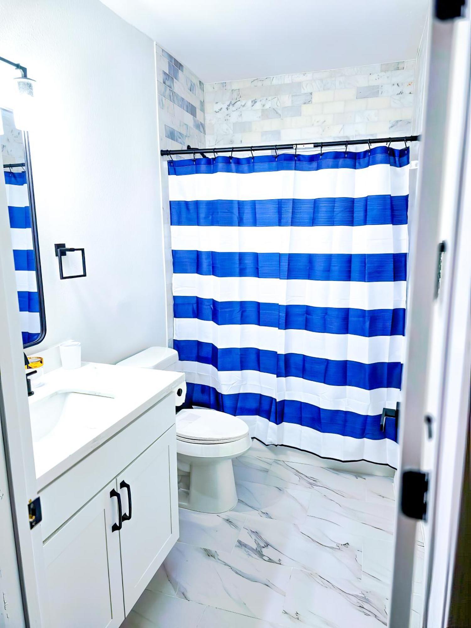 Tatil Evi 3br 1king 2full 1queen 1 Sofa Queen Beds Dwntwn Med Center Houston